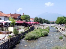 220px-Kosovo-prizren-pte_piedra-rio_limbardhi